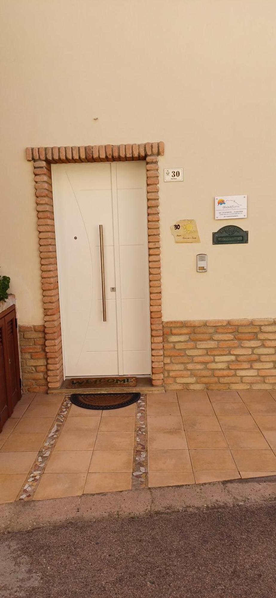Mansardato Anda&torra Apartment